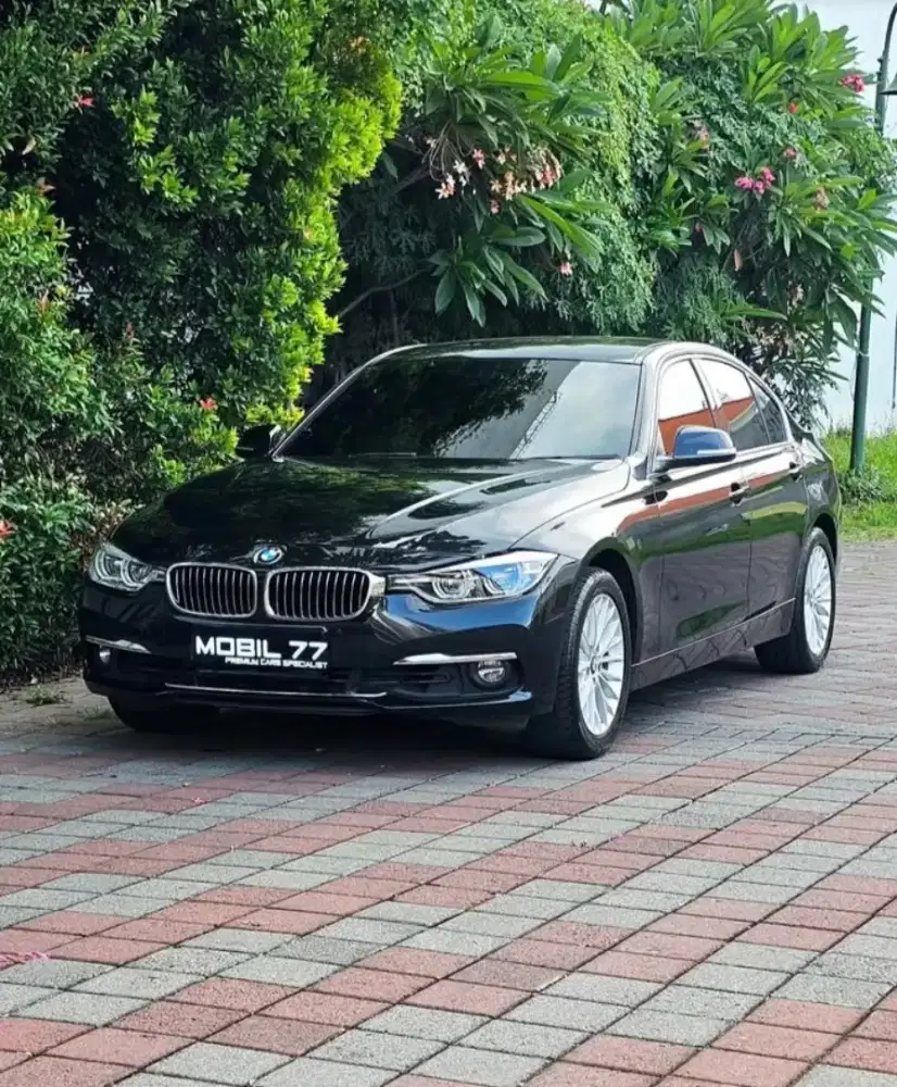 BMW 320i F30 LCI odo25rb Tahun 2018