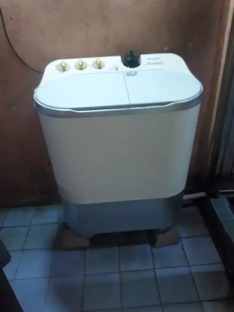 Mesin cuci 2tabung sharp 8kg