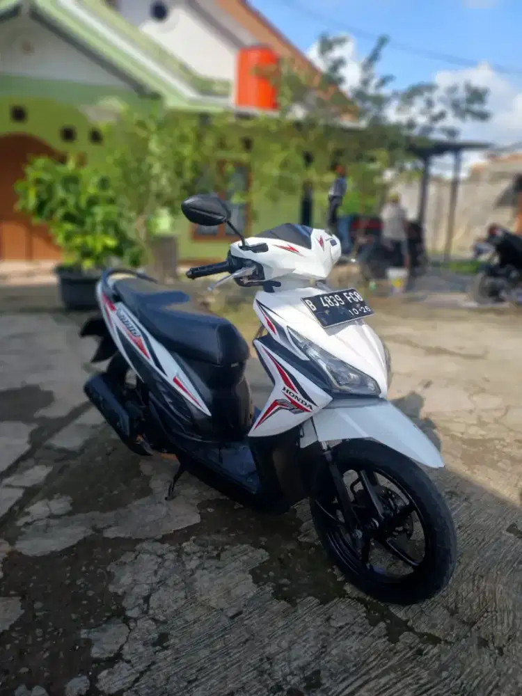 vario 110 tahun 2016