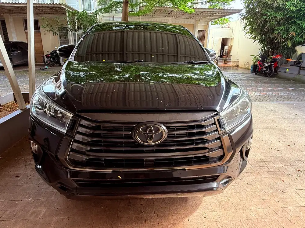 Innova Reborn 2.4 V AT (2020)