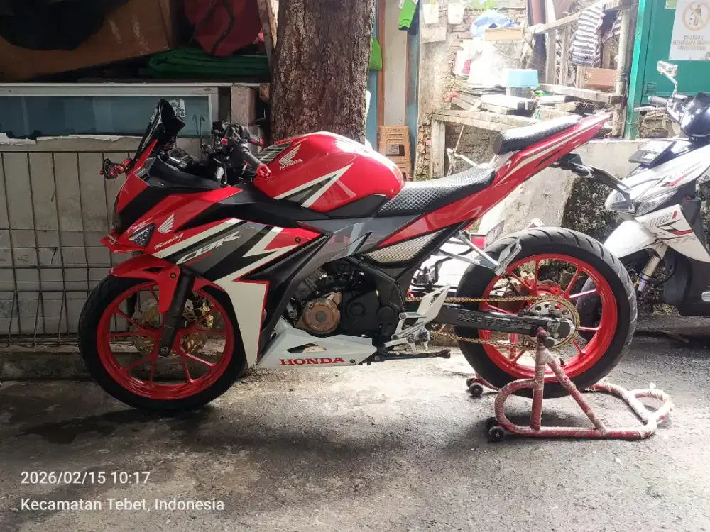 Di jual Honda CBR150