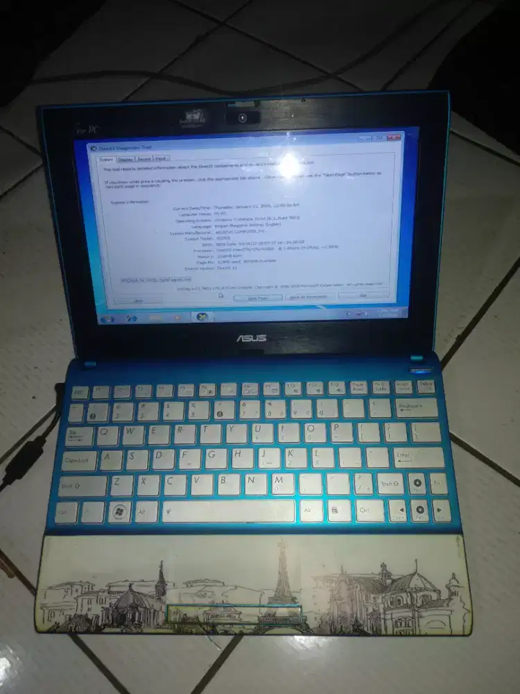 Asus eeepc 1025CE Flare Series