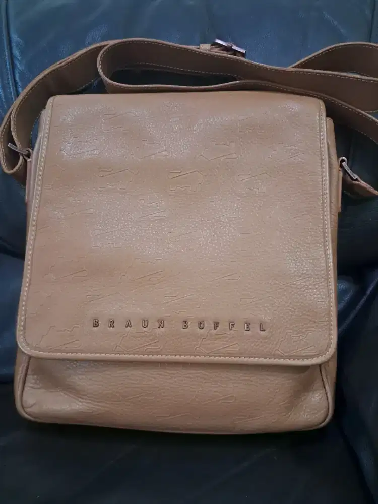 Braun Buffel for men