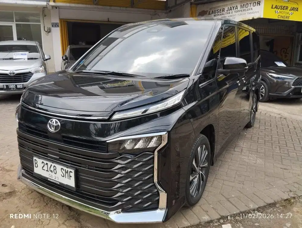 Toyota Corolla Cross Hibrid 1.8 A/T, 2023