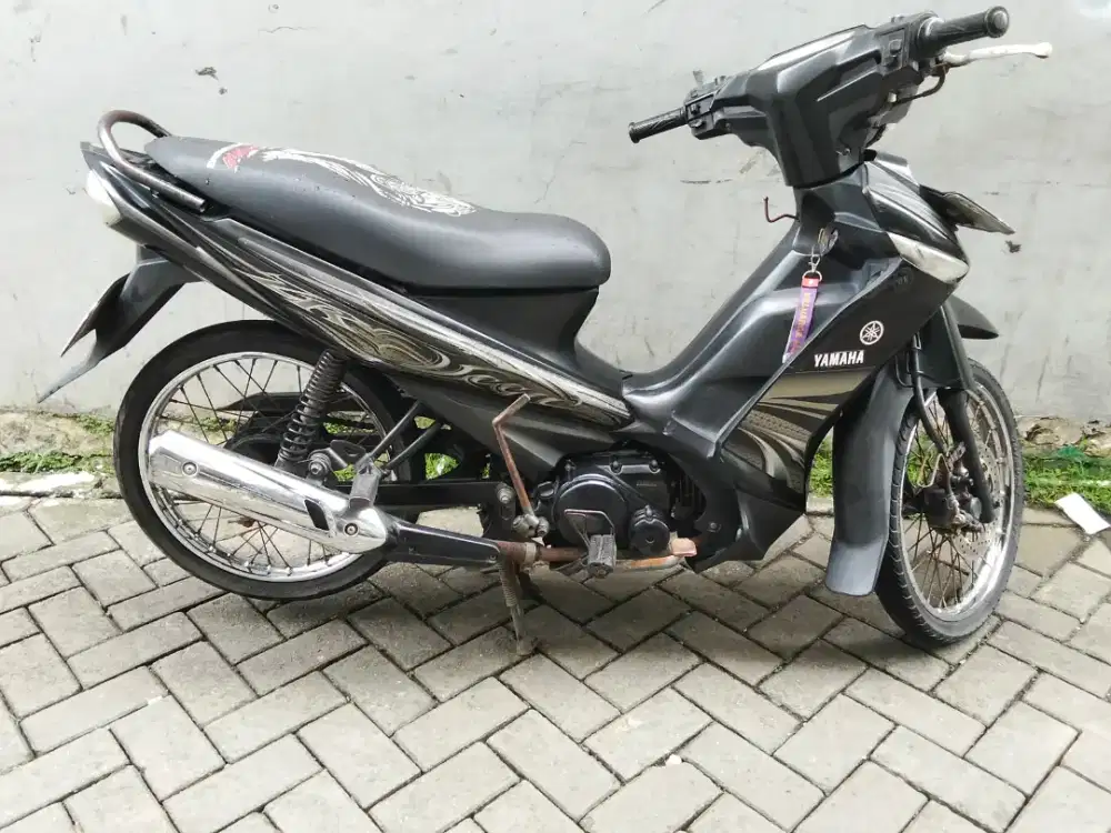 Jual motor Yamaha Vega ZR tahun 2011
