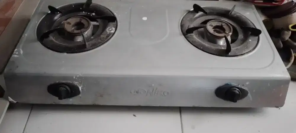 DIJUAL KULKAS MINIBAR DAN KOMPOR