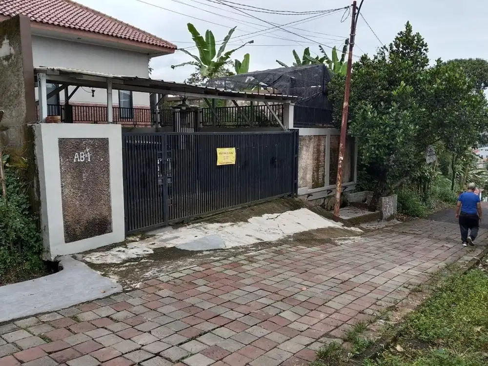 DIJUAL RUMAH STRATEGIS DR. SEMERU – MENTENG, BOGOR BARAT