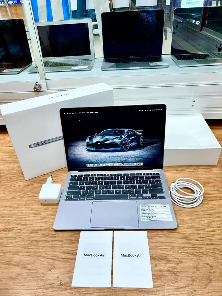 MacBook Air Retina 13 (2020)