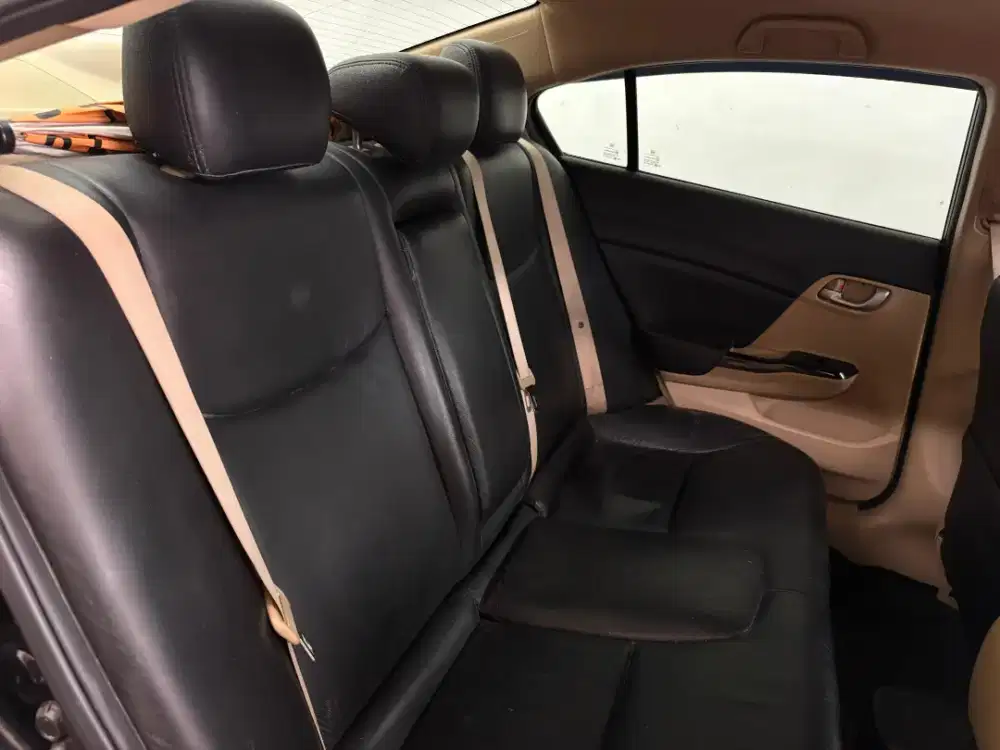 Honda Civic 2012 Hitam