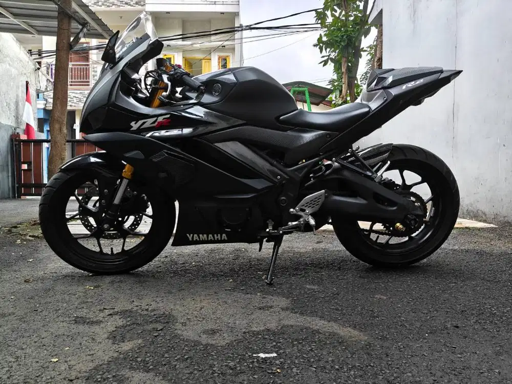 Yamaha R25 Mulus Pisan Tahun 2019