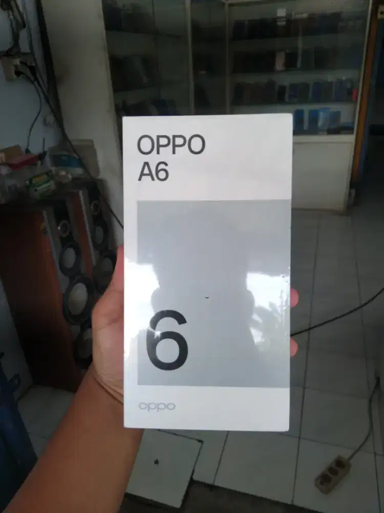 Oppo a6 (6/256) new