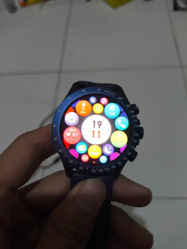 Smartwatch Haylou Solar Pro