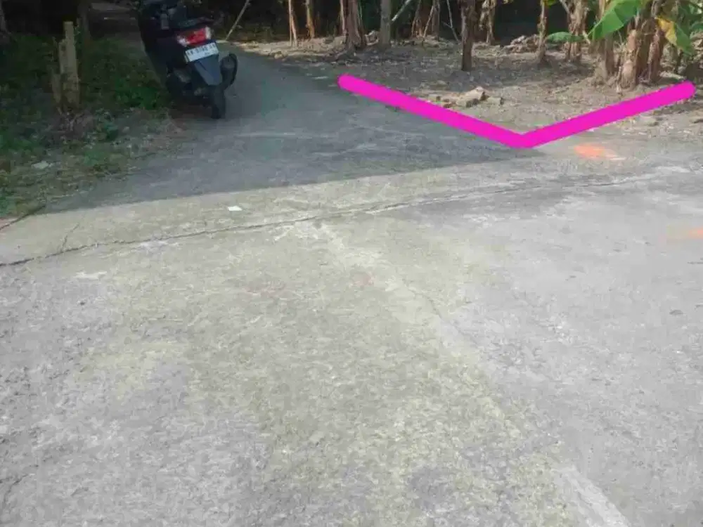 Tanah dijual 111 m2 LD 10m dekat pasar Plered Bantul Yogyakarta