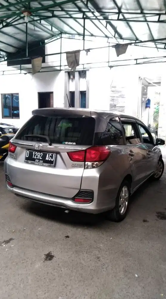 DP 5 JT Honda Mobilio E 1.5  Matic 2018 Km 70 Ribuan
