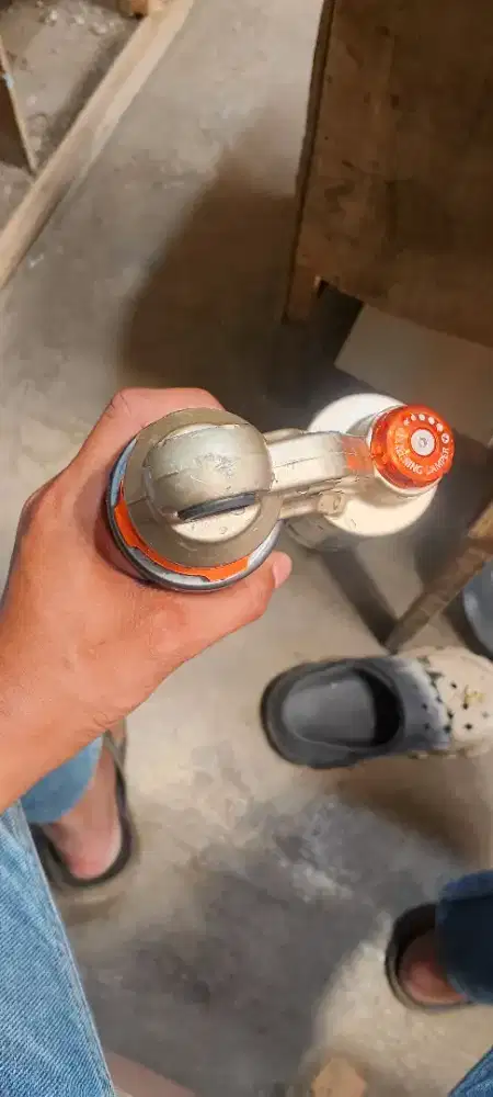 Shockbreker belakang