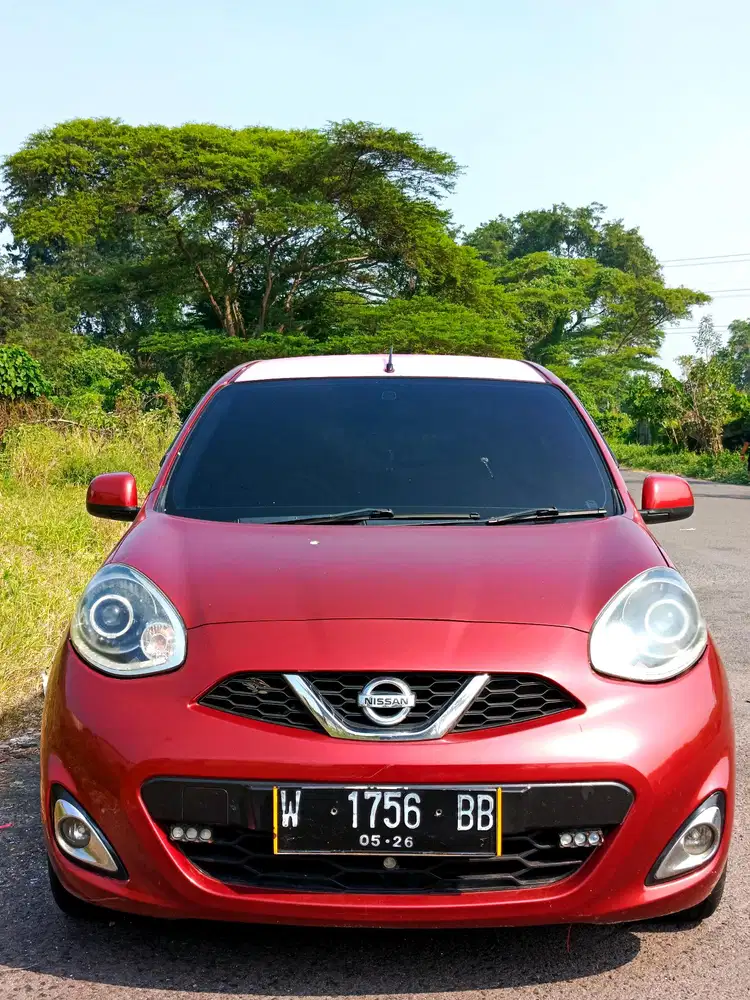 DP 20 JT Nissan March 1.2 XS Matic 2016 Bensin