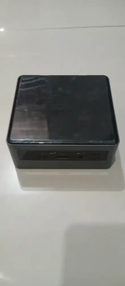 Mini PC server Intel Nuc i7