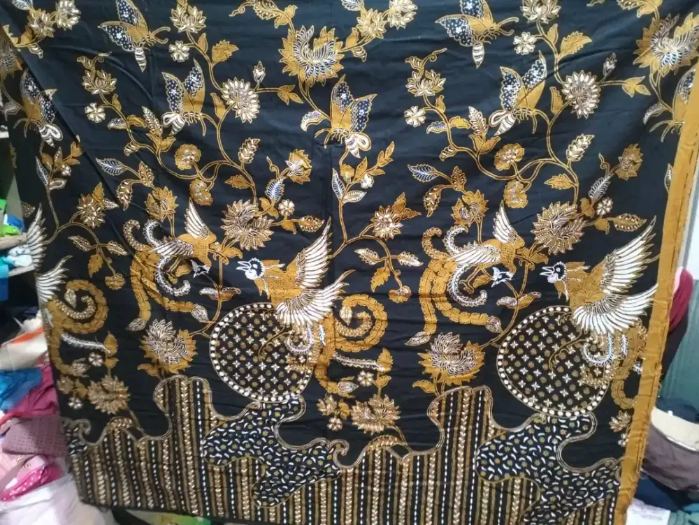 Kain Batik Motif Burung