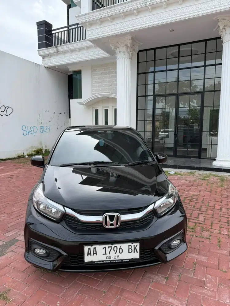 Honda Brio Satya 2023 metik