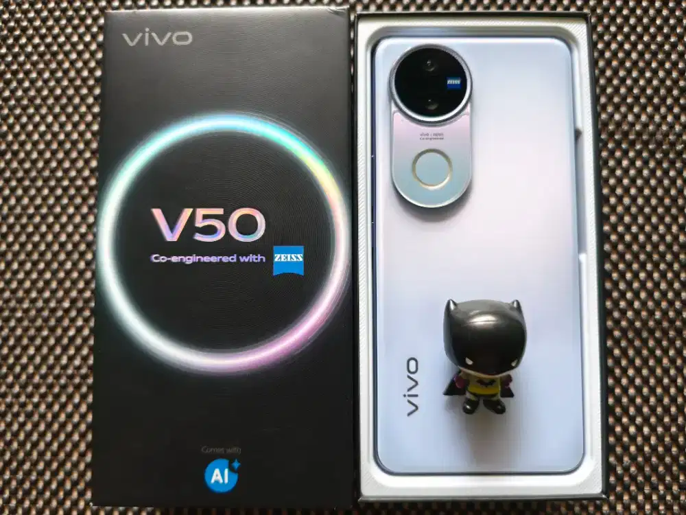 vivo v50 5g 12/256 fullset