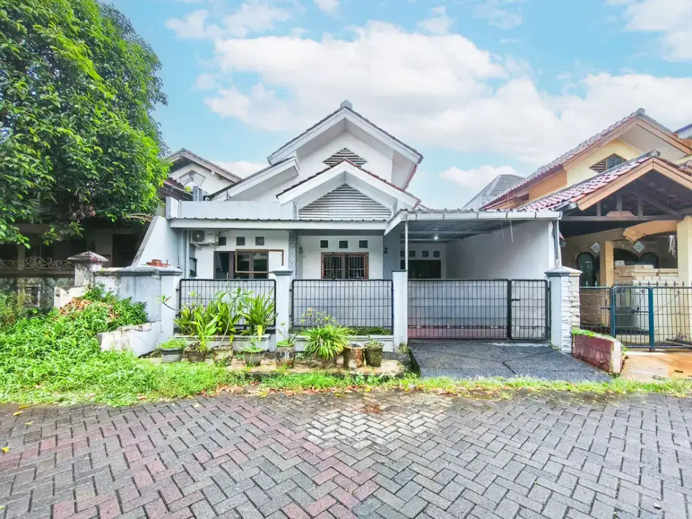 Rumah LT 135 Akses Dekat Mall Ciputra Cibubur Hadap Selatan J-42018