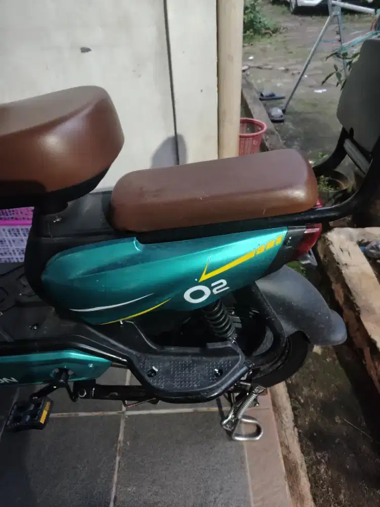 Sepeda Listrik VIAR Vitron O2