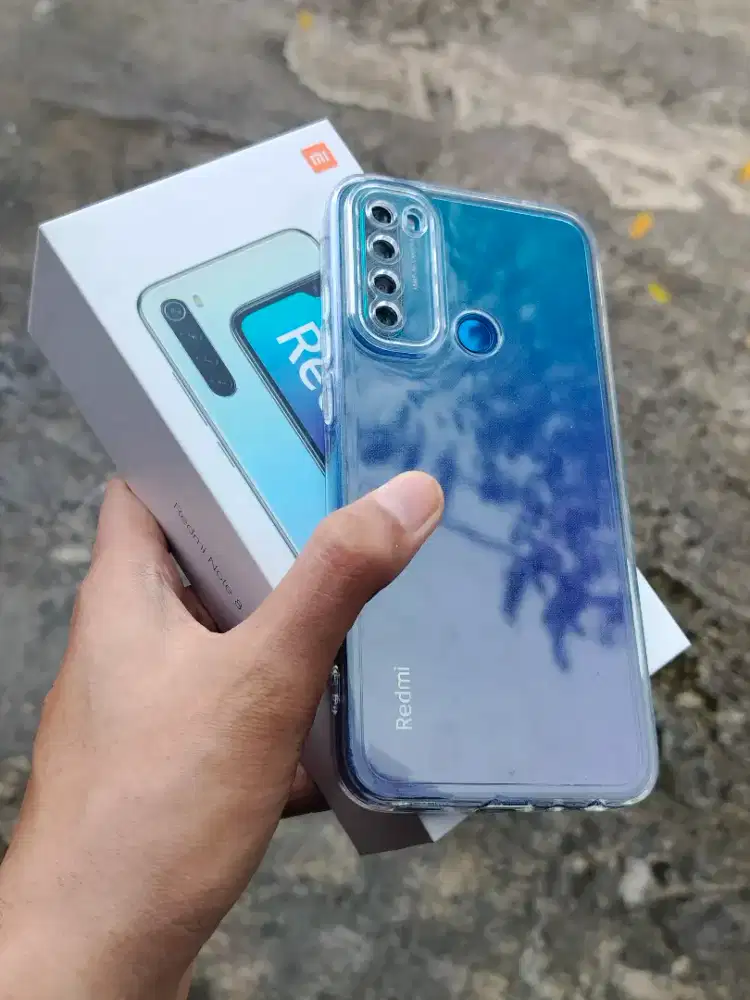 Redmi NOTE 8 4/64 gb