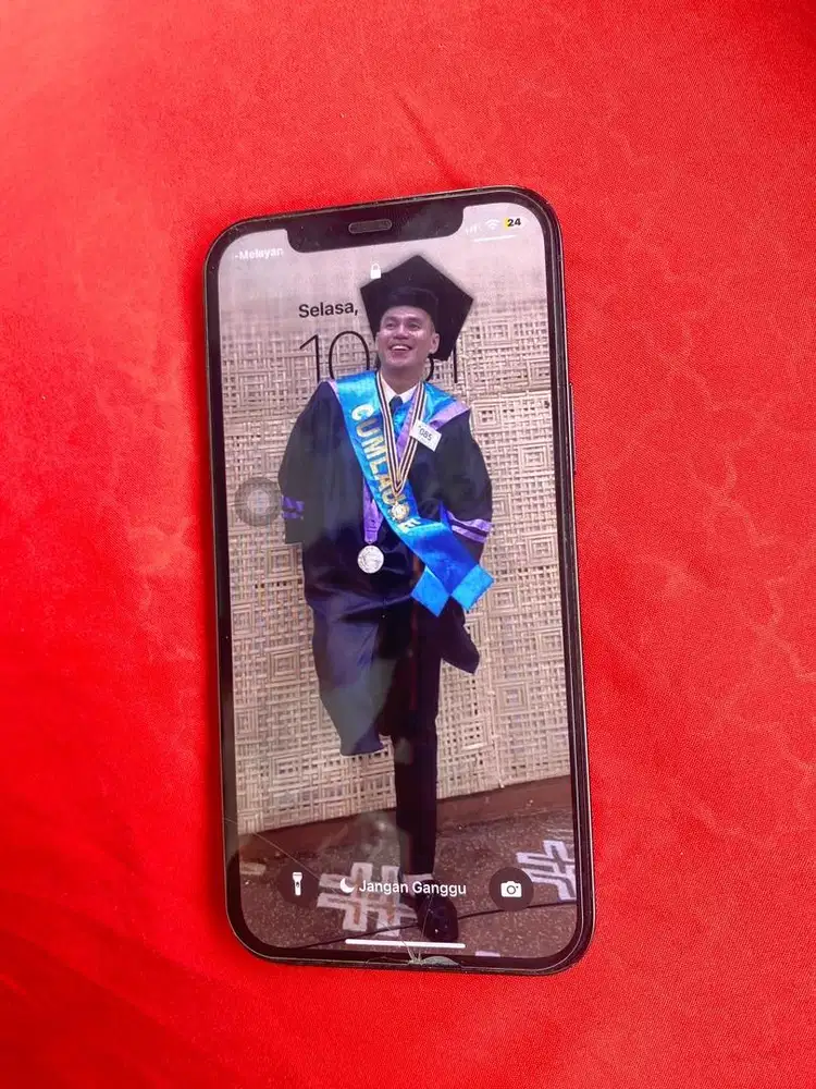 IP 12 pro, dijual / TT diutamakan anda nambah ...