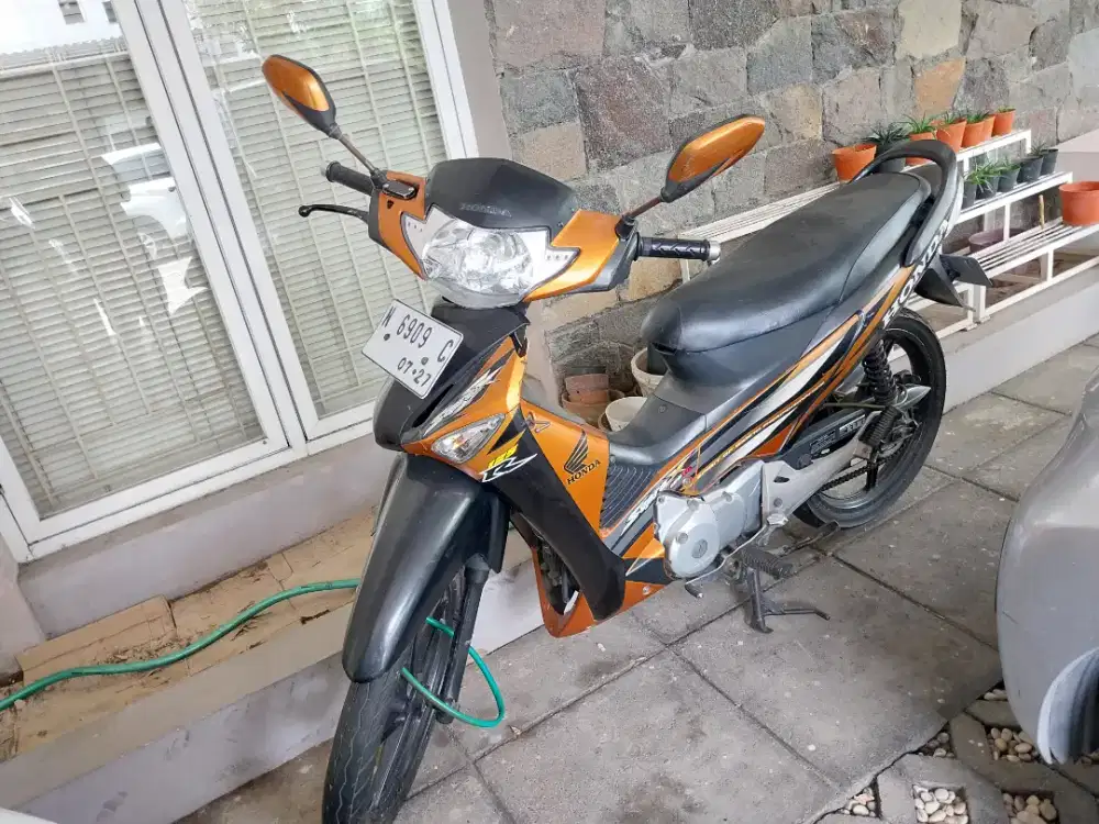 Honda Supra 2007