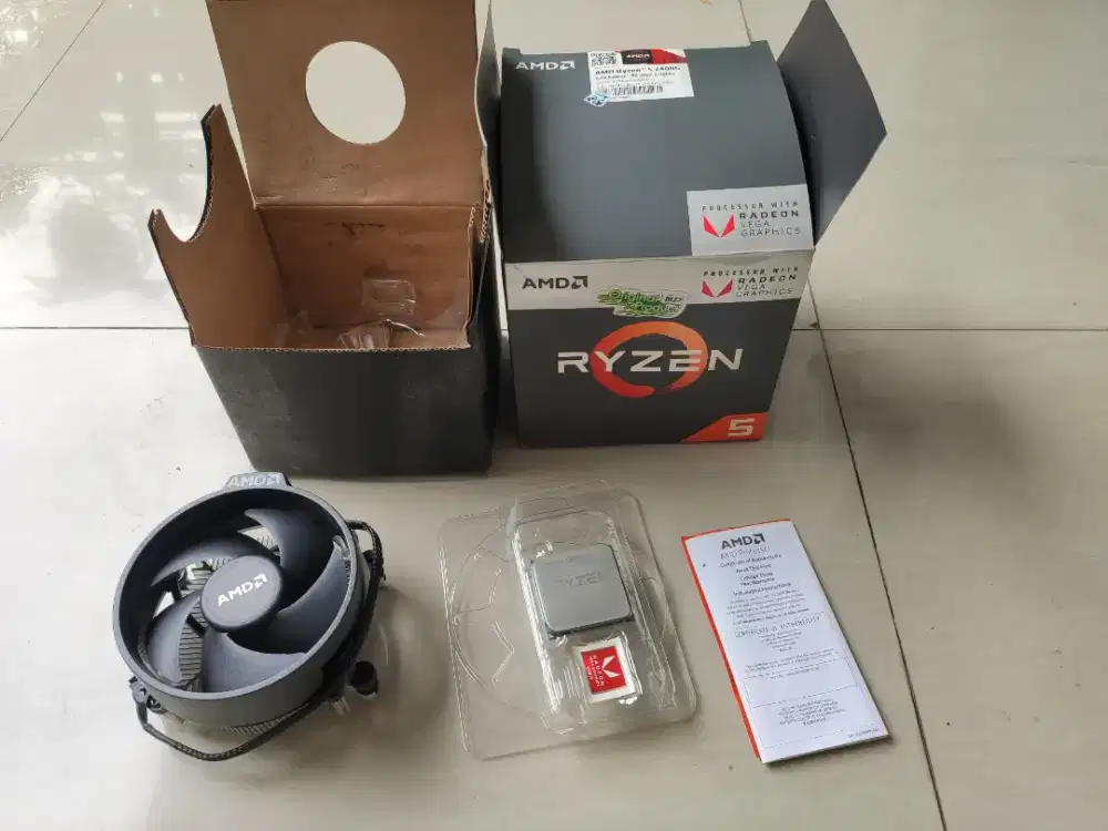 Processor Ryzen 5 2400g, Vga Sapphire RX 560 4GB, RAM DDR4 Team Elite