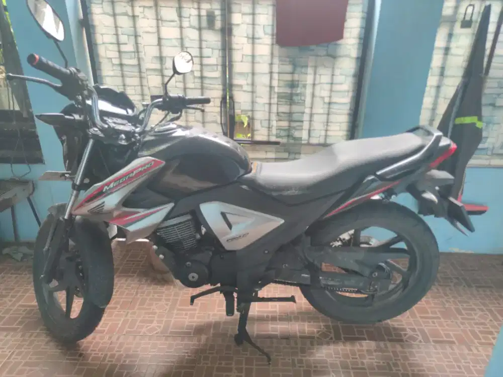 Honda MegaPro FI Monoshock 2014