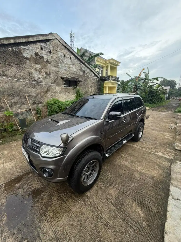 Mitsubishi Pajero Sport Exceed 2015