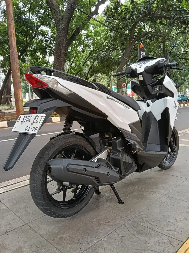 DIJUAL CASH HONDA VARIO LED OLD 150 THN 2017 PAJAK IDUP SIAP PAKAI