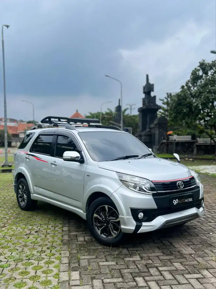 Rush TRD Ultimo 2016 MT Silver Mtlk(H) Simpanan Low Odo Original Top