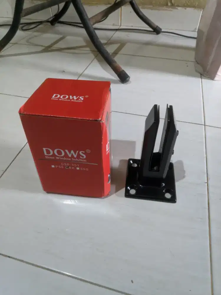 SPIGOT KACA MERK  DOWS