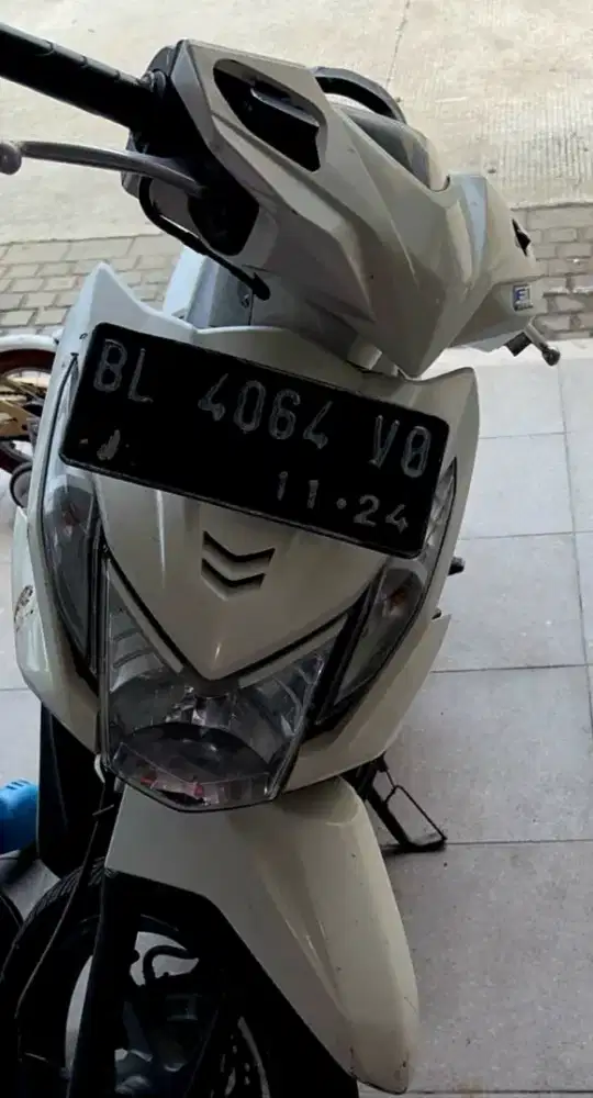 Beat putih 2014 jual cepat