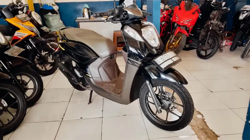 DIJUAL HONDA GENIO CBS ISS 2020 ISTIMEWA