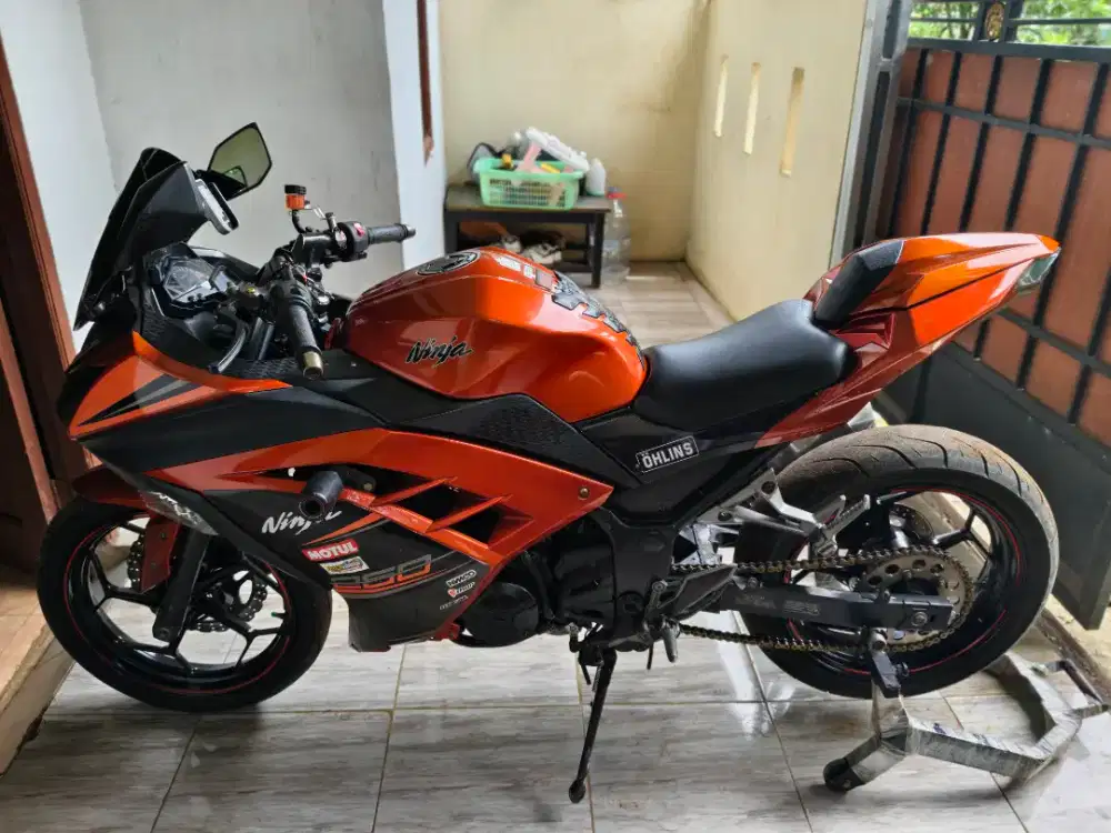 Kawasaki Ninja 250 FI Orange