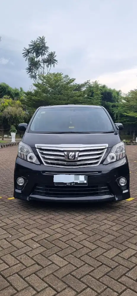 Toyota Alphard 2.4 S AT 2013