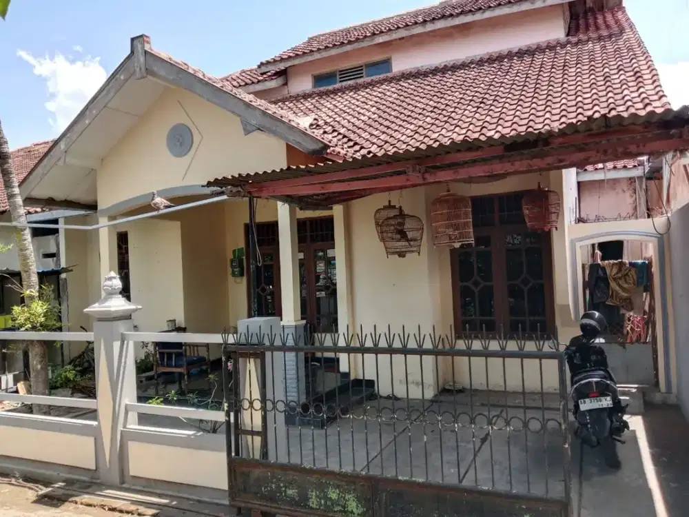 Rumah Luas Dalam Ringroad – 5 Menit Kota Jogja
