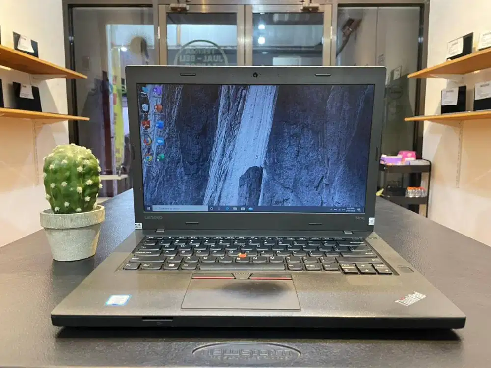 LAPTOP LENOVO THINKPAD T470P // NVIDIA 940MX(2GB)
