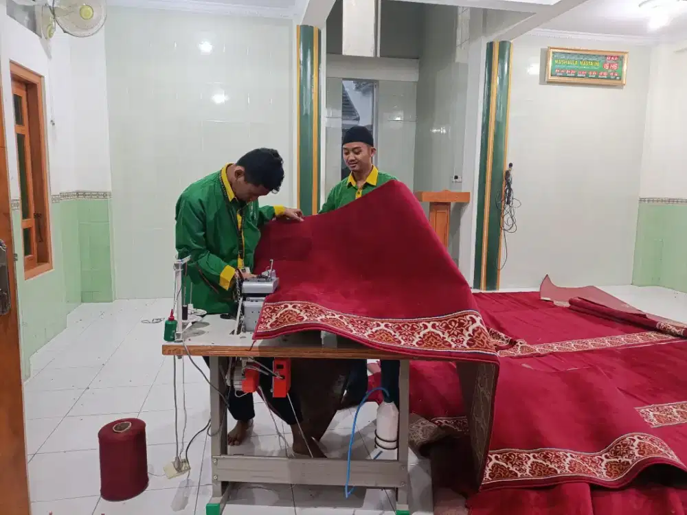 Karpet Masjid Roll Murah Solo – Tebal & Elegan