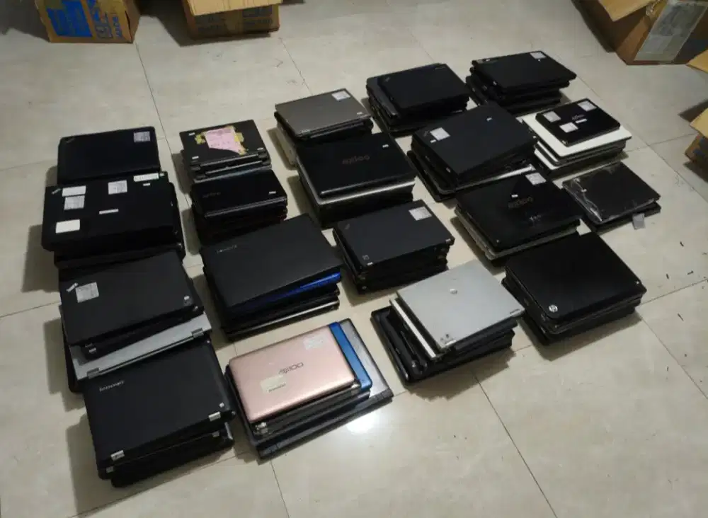 Laptop Lenovo Asus HP Dell bekas berbagai merek