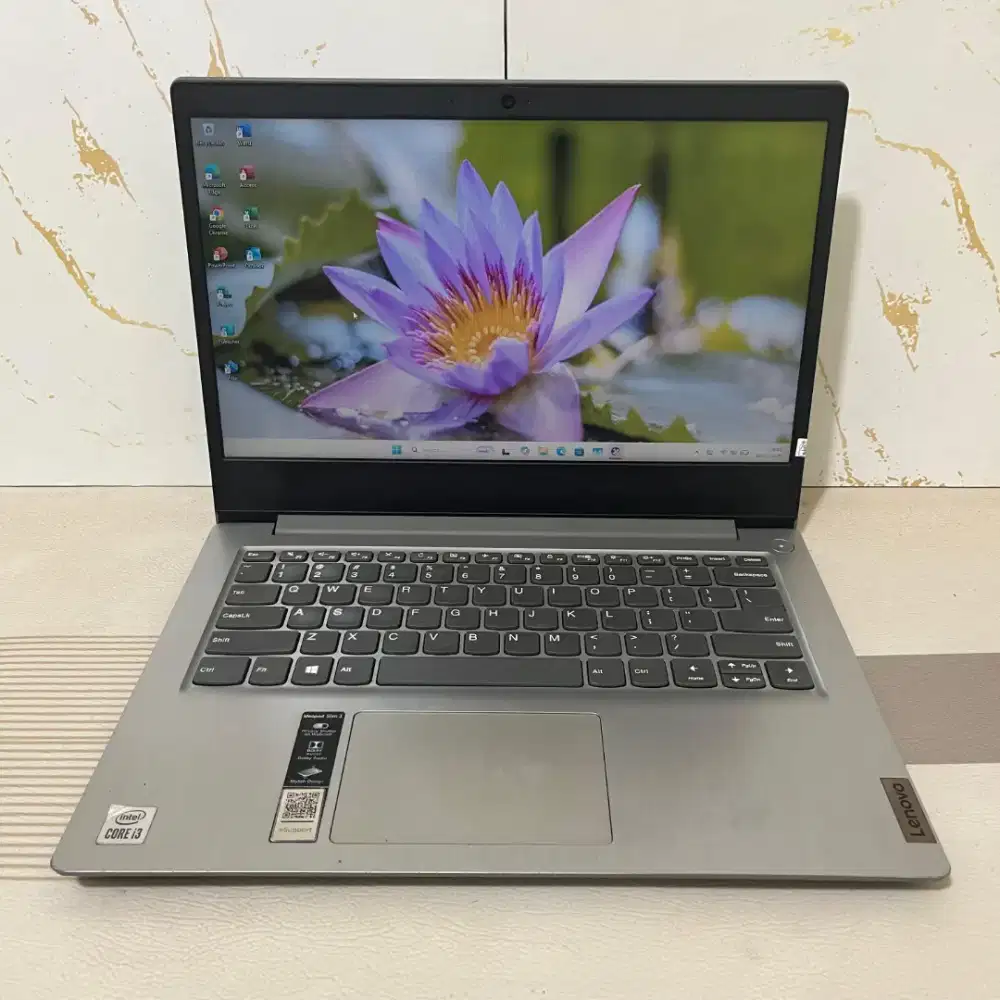 Laptop Lenovo IdeaPad Slim 3 (81WA).