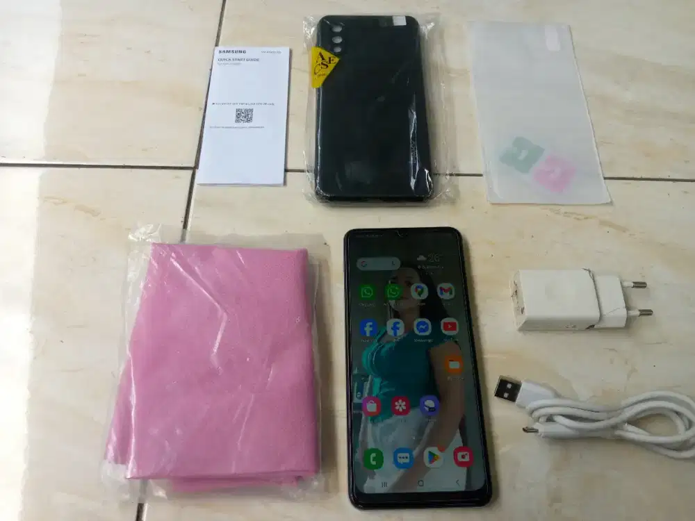 Samsung A02 ( 2022 )
Ram 5gb (3gb+2gb)
Rom 32gb
Grey Abu2 Edition
KEL