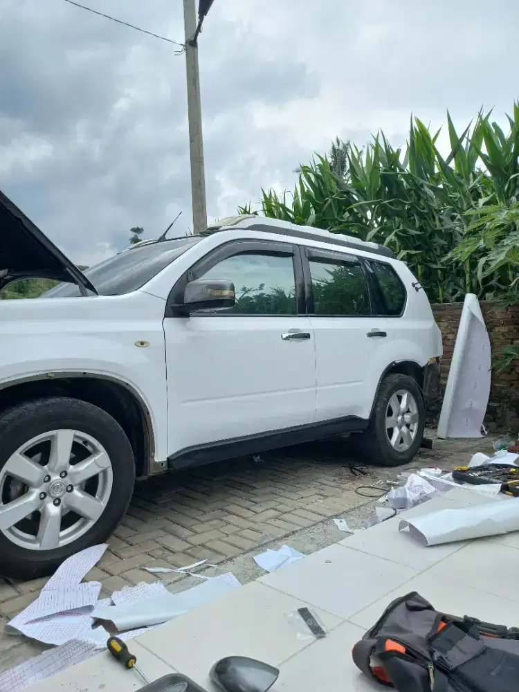 Jasa pasang sticker wrapping mobil motor