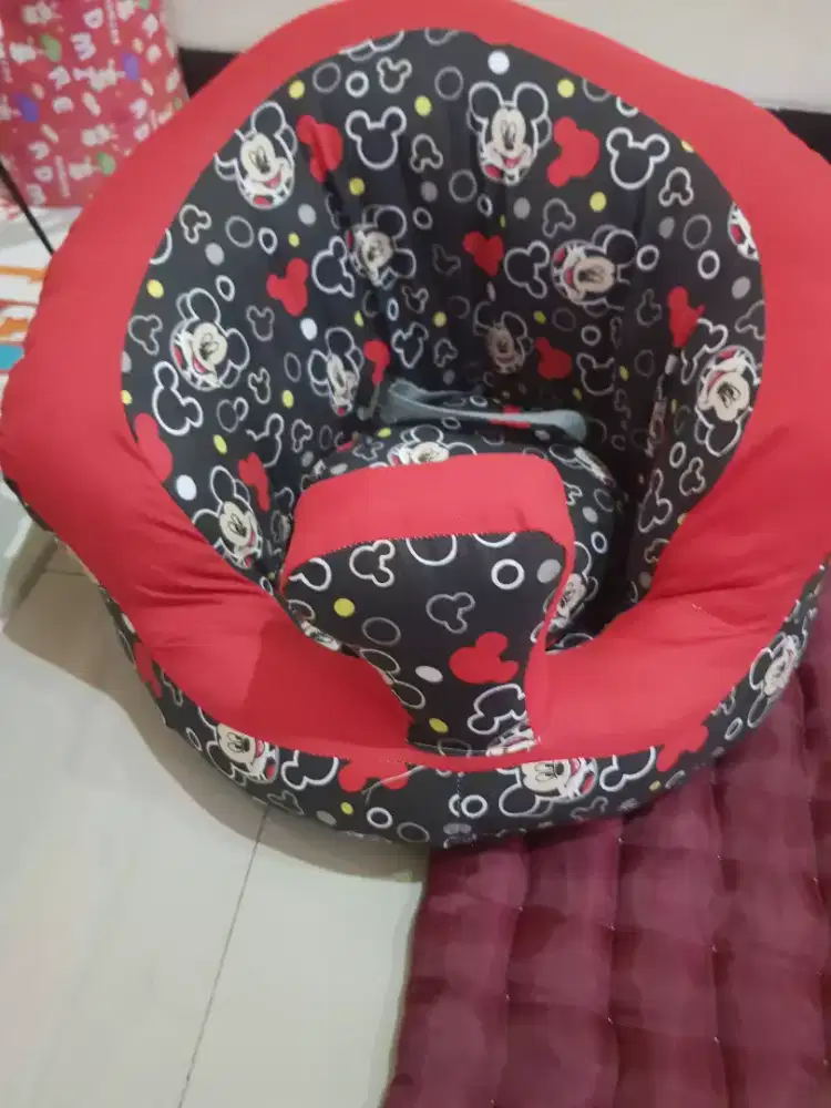 Sofa bayi karakter mickey