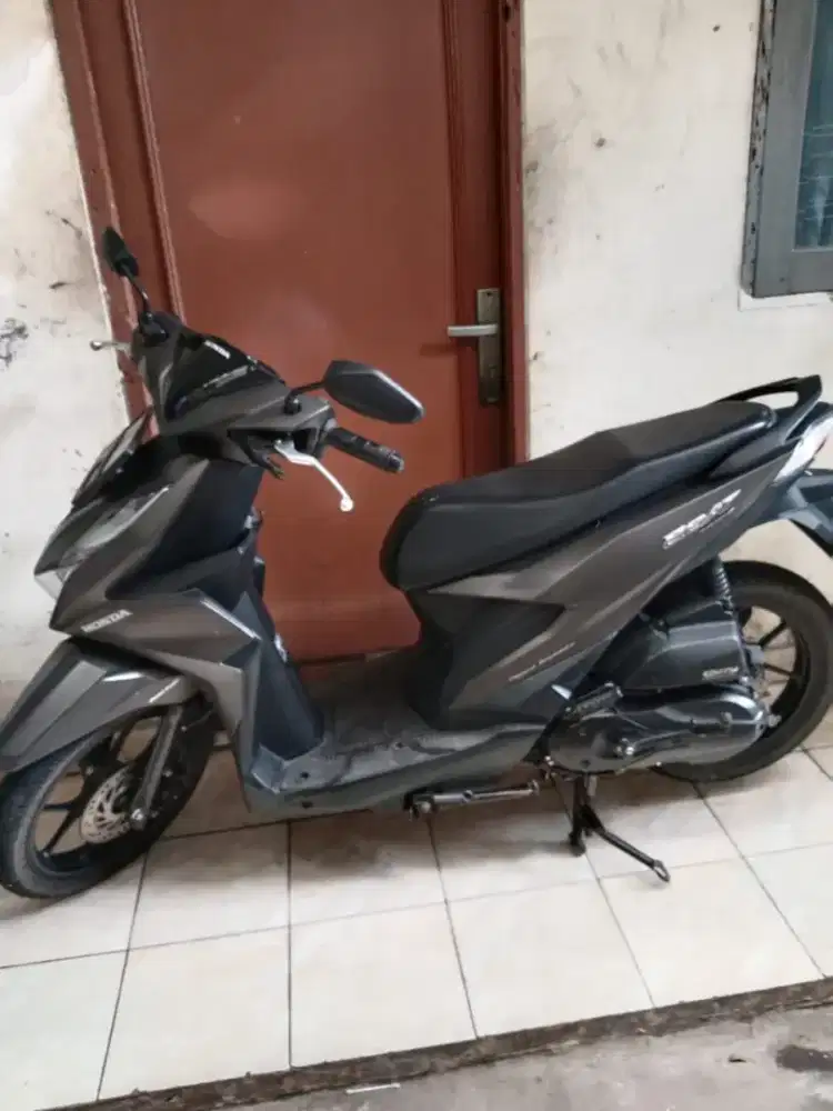 Honda beat deluxe