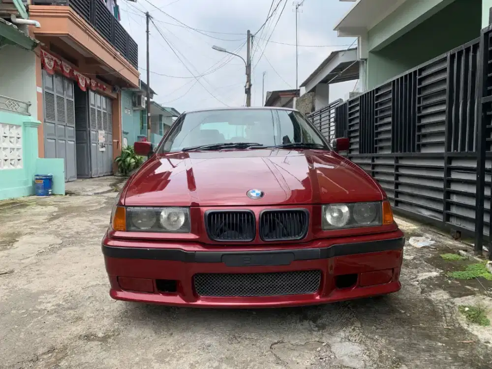 BMW e36 323i MT 1997