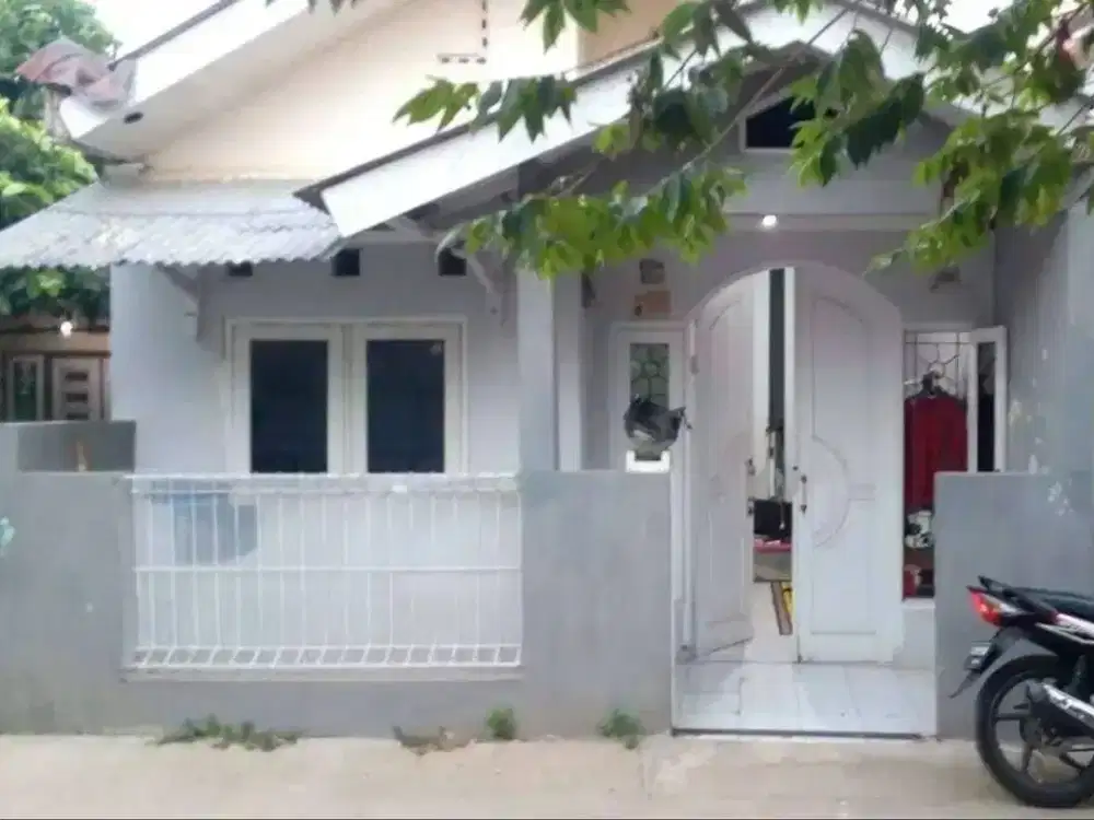 Dijual Rumah SHM Lokasi Strategis Beji Depok, Harga Nego